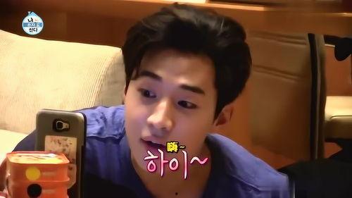 嘴哥爆料刘宪华视频全集,精彩瞬间与幕后故事大公开  第2张