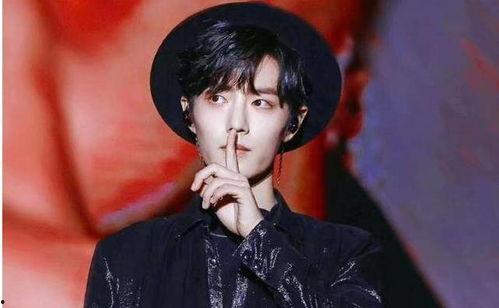 肖战爆料唐艺昕视频播放,引发网友热议  第2张