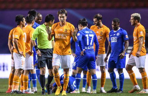 球队最新爆料新闻事件,球队内部风波，最新爆料事件引发热议